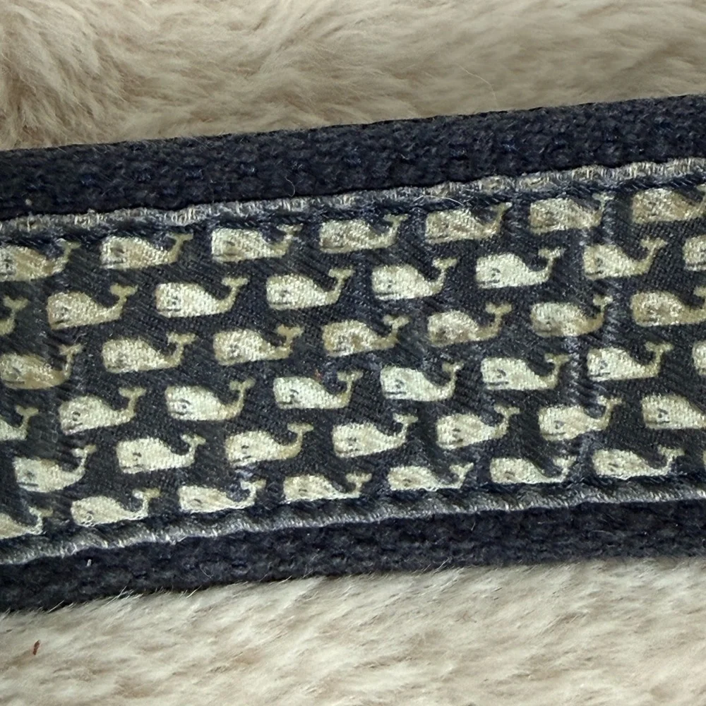 Vineyard Vines Vintage Repeating Whale Mens Belt Sz 34 *Flaw*